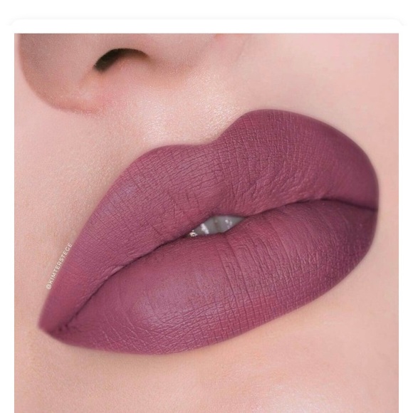 poet anastasia beverly hills